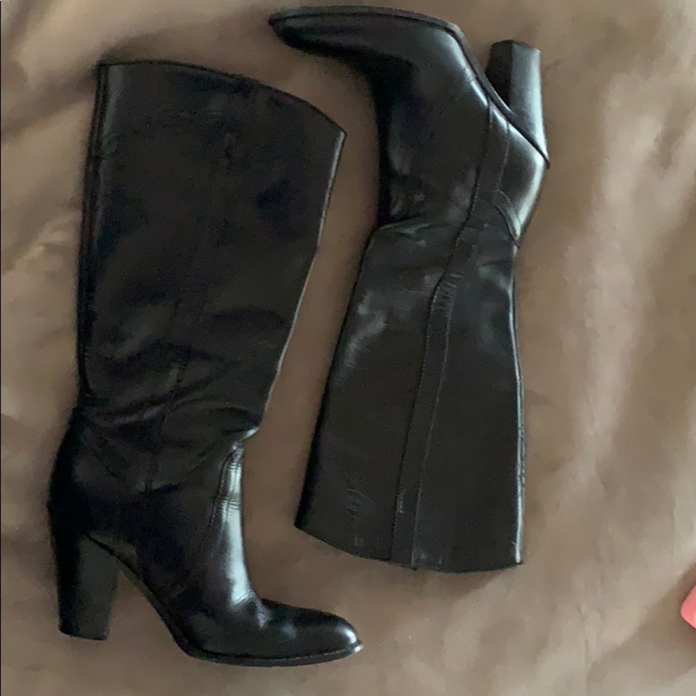 BCBG Slip on Black boots